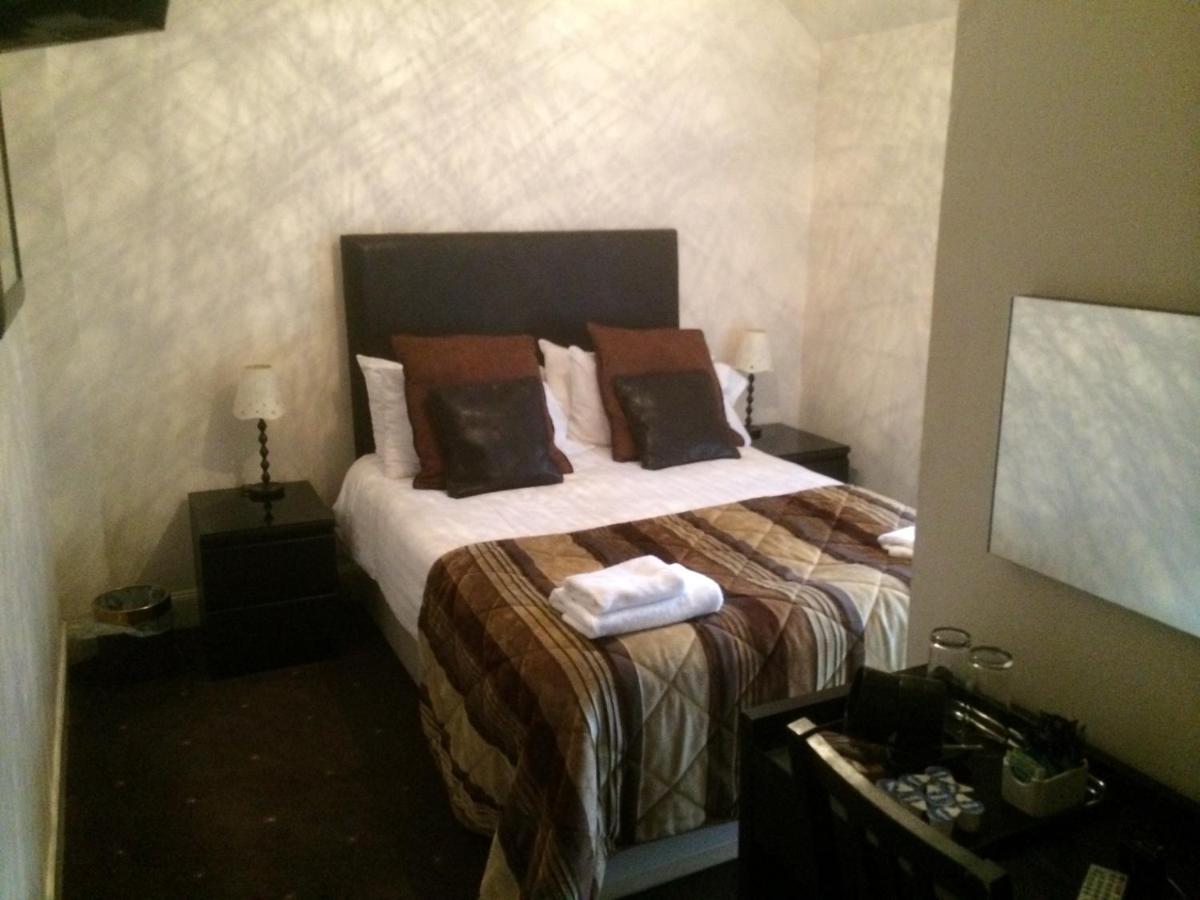 The Spinnaker Hotel โกร็อค ภายนอก รูปภาพ